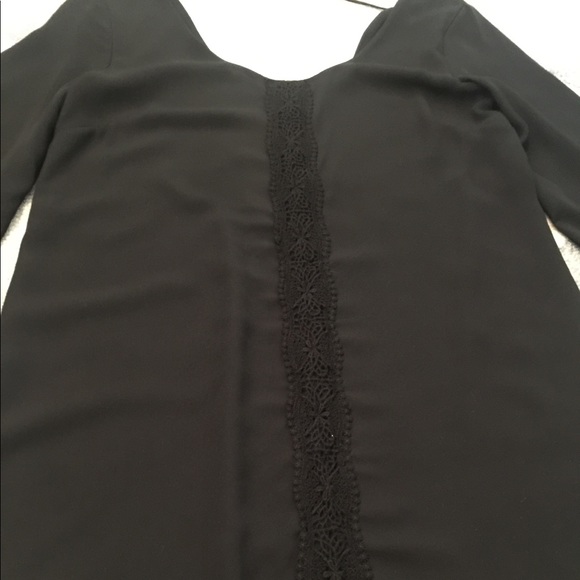 Black open back blouse - Picture 4 of 6